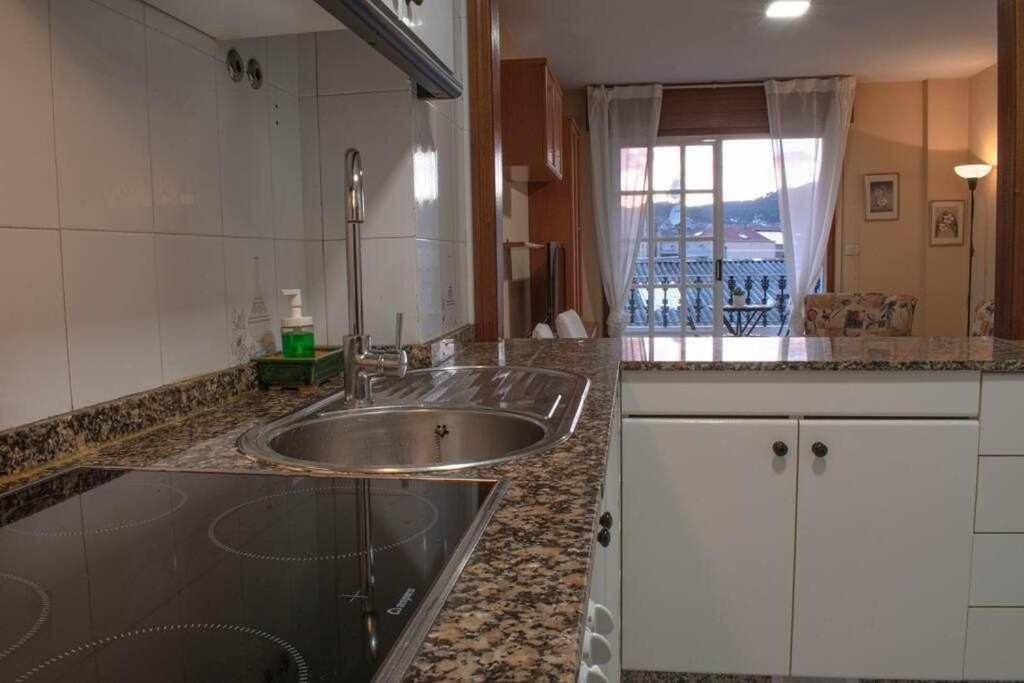 Apartament Apartamento Rodeira Vistas A La Ria Cangas do Morrazo Zewnętrze zdjęcie